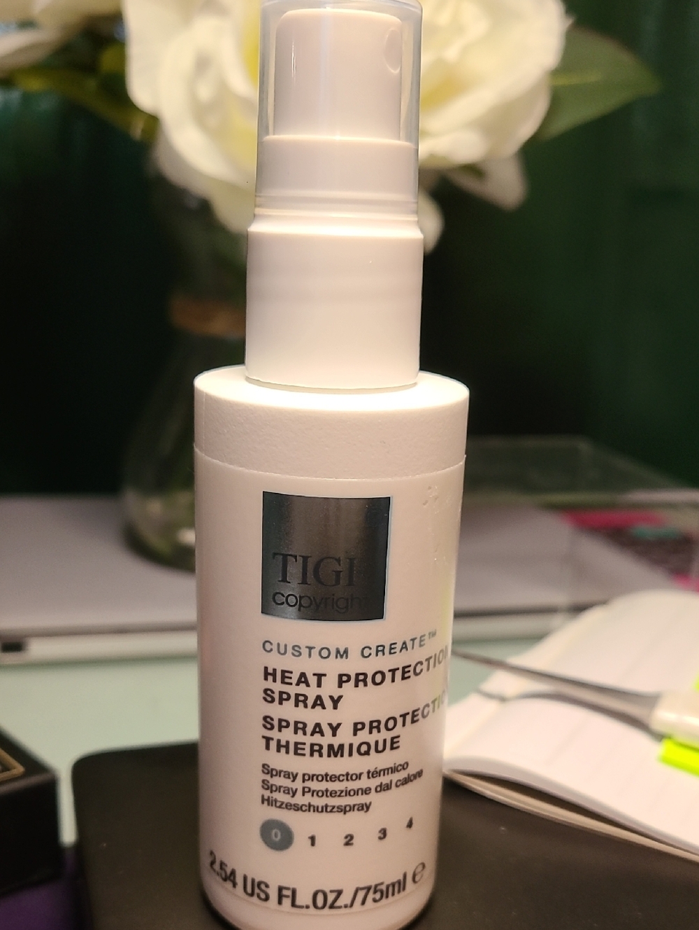 TIGI Custom Create Heat Protection Spray - White